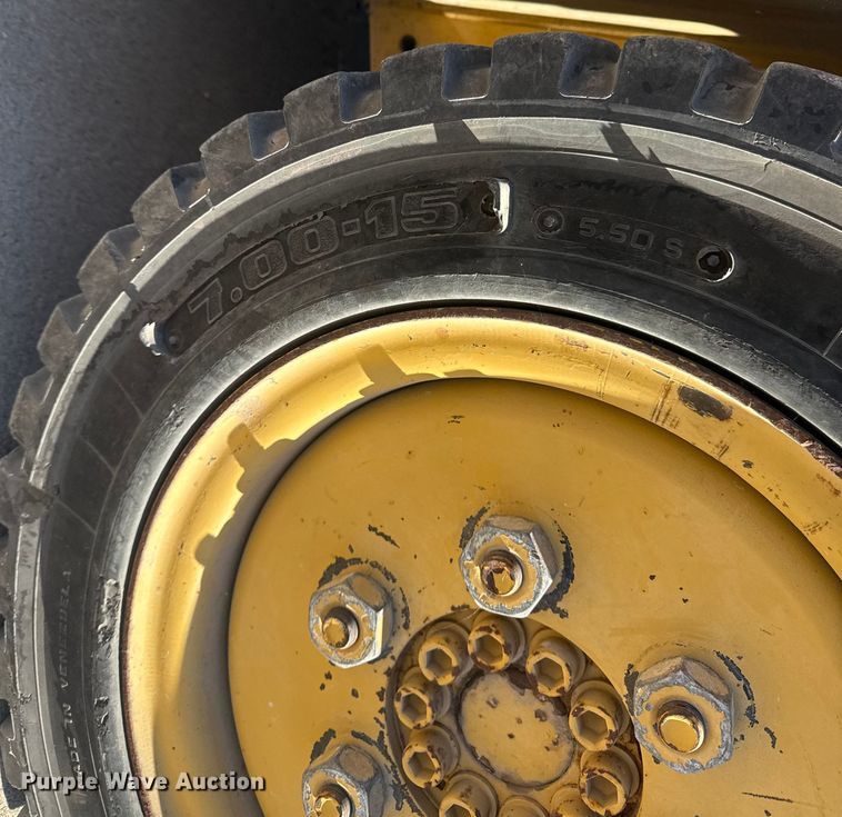 image for item DQ4122 1994 Daewoo G25S forklift