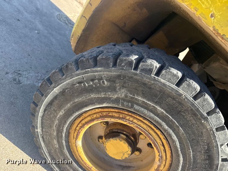 image for item DQ4122 1994 Daewoo G25S forklift