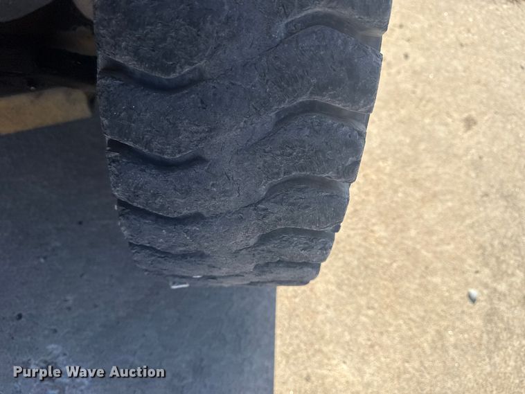 image for item DQ4122 1994 Daewoo G25S forklift