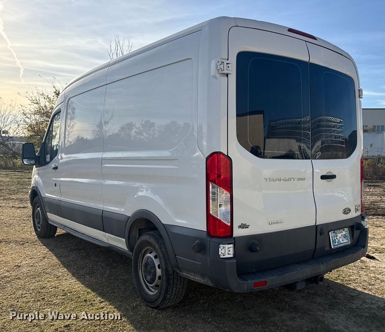 image for item DQ4125 2017 Ford Transit 250 delivery van