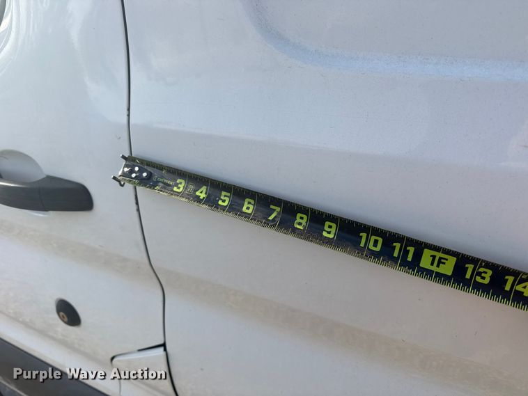 image for item DQ4125 2017 Ford Transit 250 delivery van