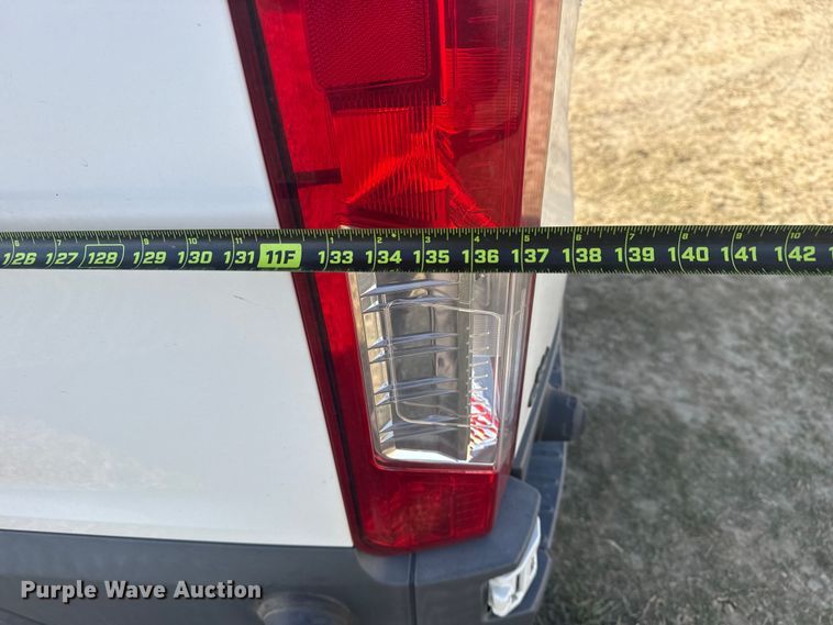 image for item DQ4125 2017 Ford Transit 250 delivery van