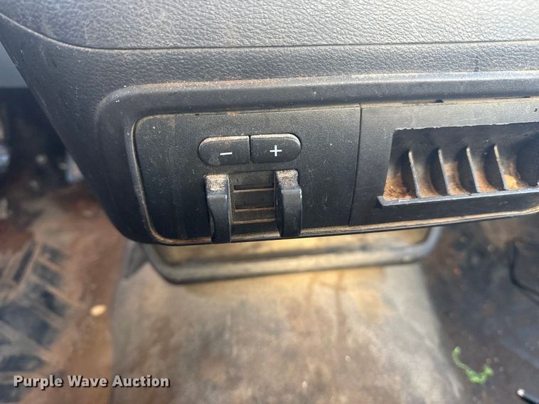 image for item DQ4125 2017 Ford Transit 250 delivery van