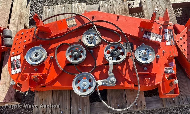 image for item DQ4129 (3) Kubota mower decks