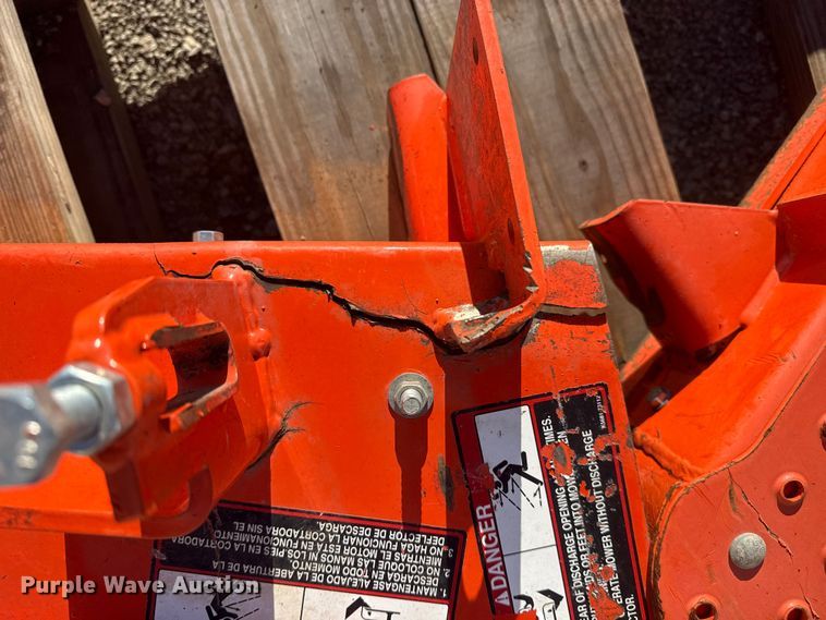 image for item DQ4129 (3) Kubota mower decks