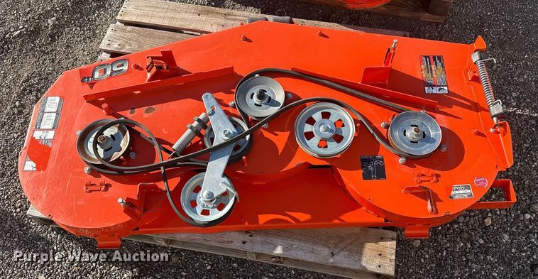 image for item DQ4129 (3) Kubota mower decks