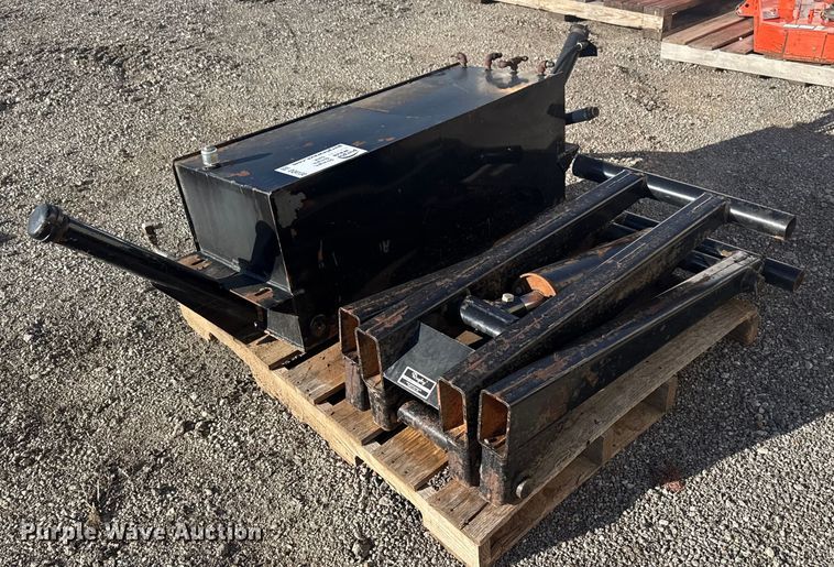 image for item DQ4130 Rugby dump bed hydraulic hoist