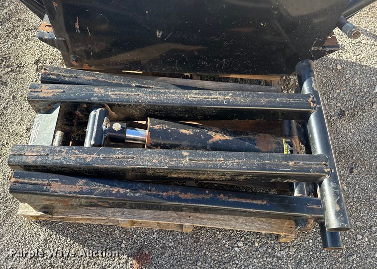 image for item DQ4130 Rugby dump bed hydraulic hoist