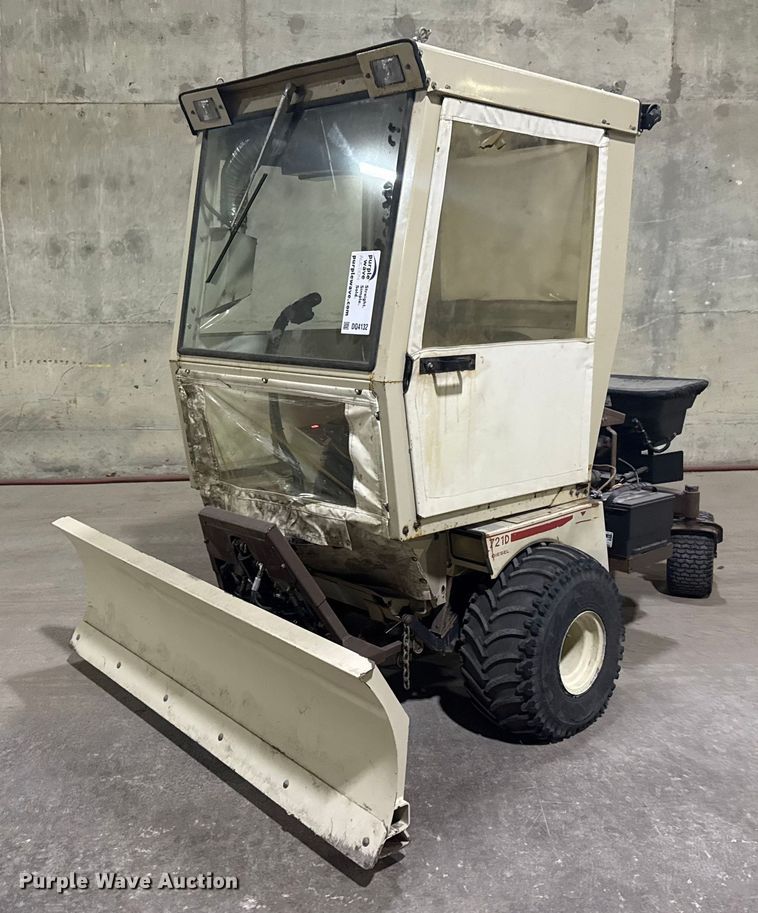 image for item DQ4132 Grasshopper 721D ZTR lawn mower