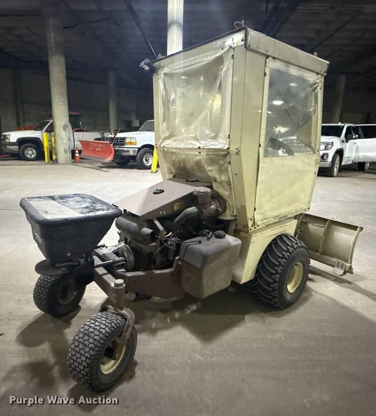 image for item DQ4132 Grasshopper 721D ZTR lawn mower