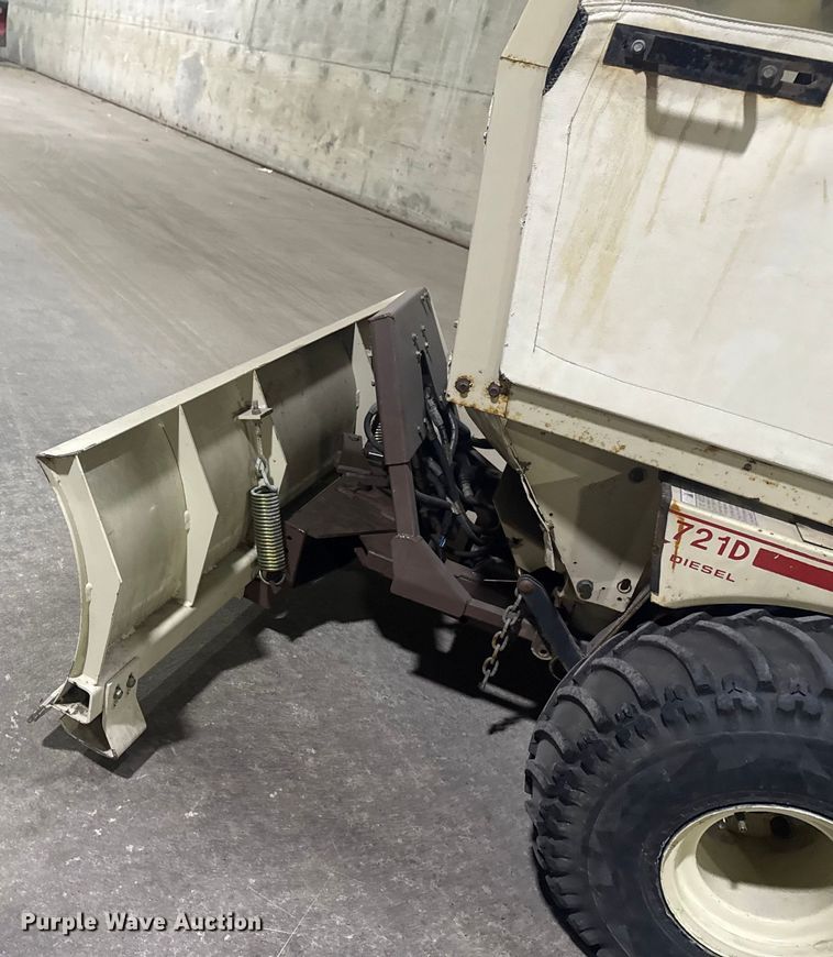 image for item DQ4132 Grasshopper 721D ZTR lawn mower