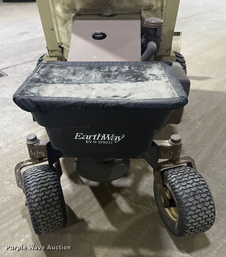 image for item DQ4132 Grasshopper 721D ZTR lawn mower