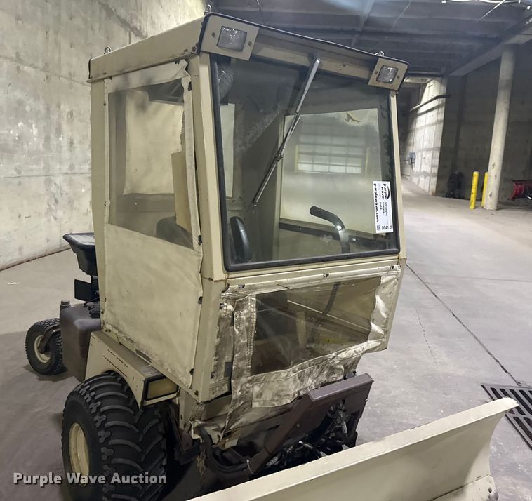 image for item DQ4132 Grasshopper 721D ZTR lawn mower