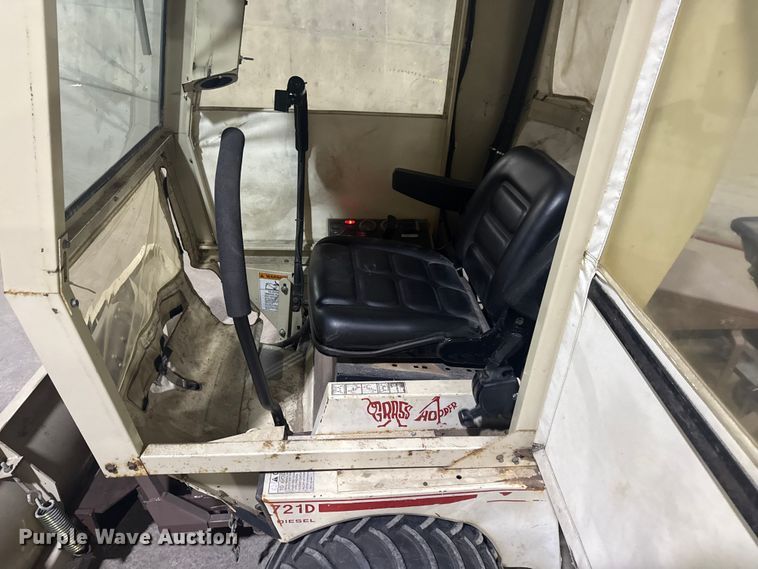 image for item DQ4132 Grasshopper 721D ZTR lawn mower