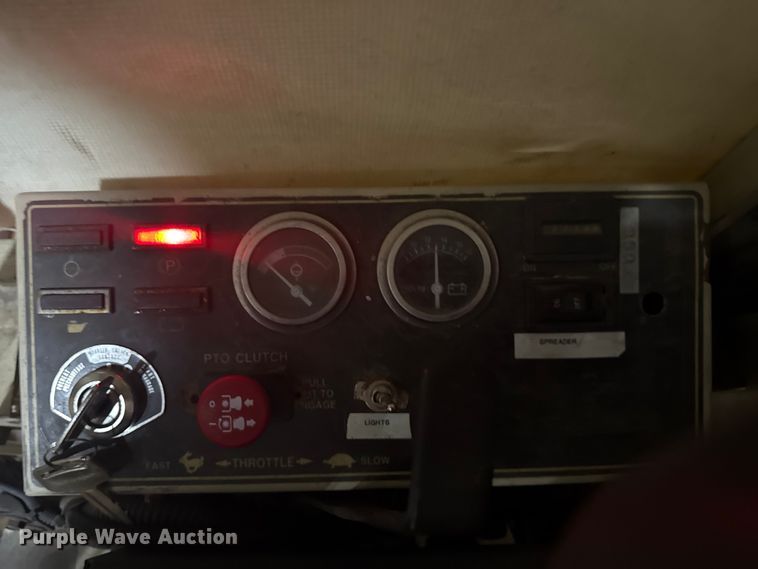 image for item DQ4132 Grasshopper 721D ZTR lawn mower