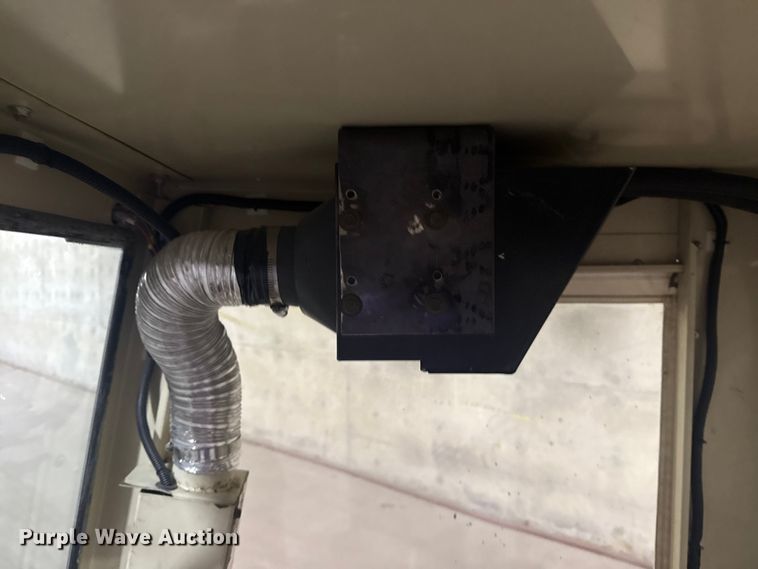 image for item DQ4132 Grasshopper 721D ZTR lawn mower