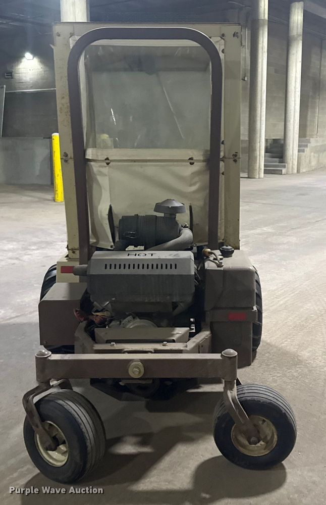 image for item DQ4133 Grasshopper 729 ZTR lawn mower