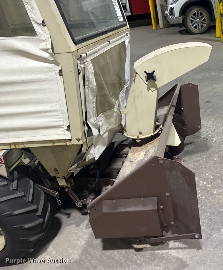 image for item DQ4133 Grasshopper 729 ZTR lawn mower