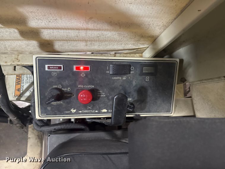 image for item DQ4133 Grasshopper 729 ZTR lawn mower