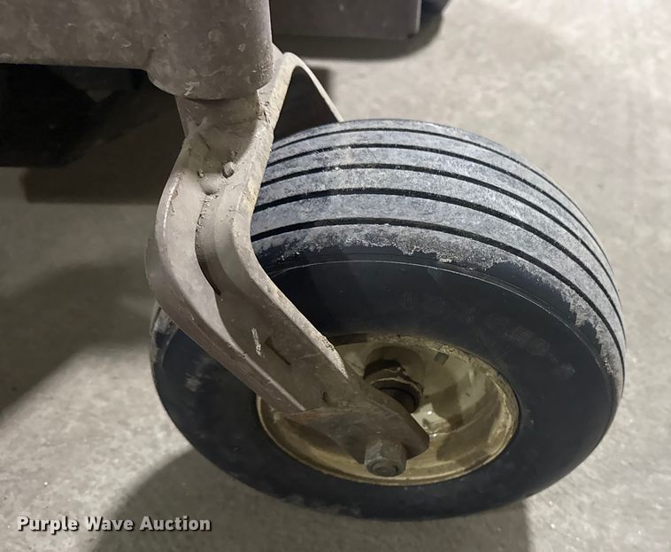 image for item DQ4133 Grasshopper 729 ZTR lawn mower