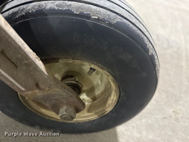 image for item DQ4133 Grasshopper 729 ZTR lawn mower