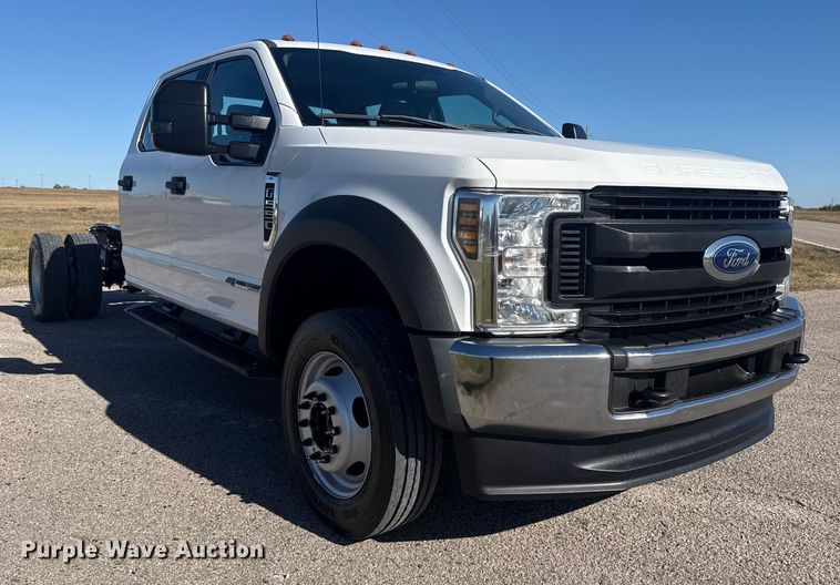 image for item DQ4134 2019 Ford F550 Super Duty XL truck cab and chassis