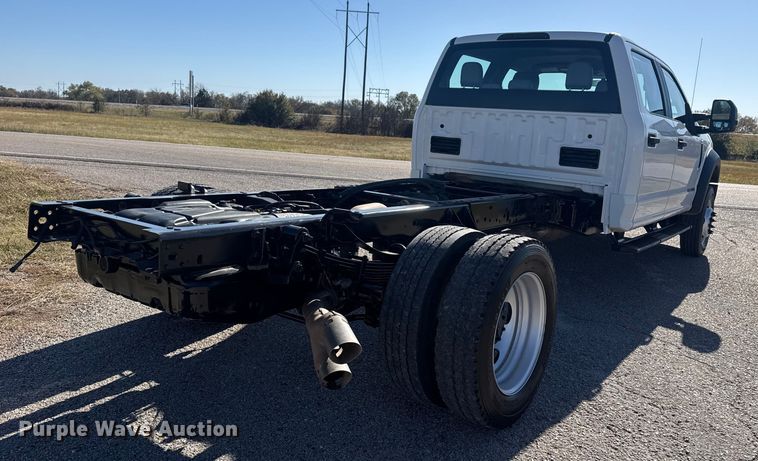 image for item DQ4134 2019 Ford F550 Super Duty XL truck cab and chassis