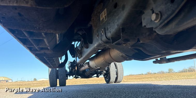 image for item DQ4134 2019 Ford F550 Super Duty XL truck cab and chassis