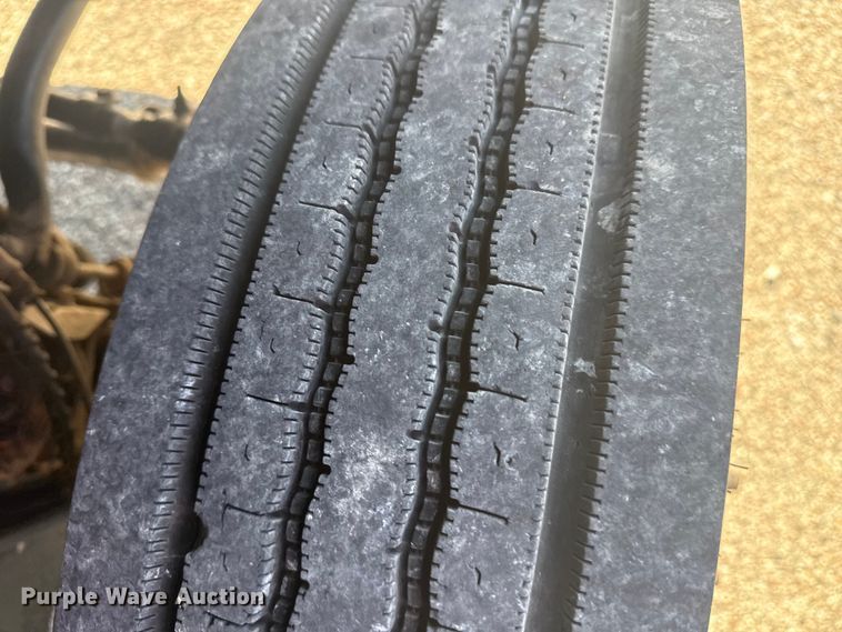 image for item DQ4134 2019 Ford F550 Super Duty XL truck cab and chassis