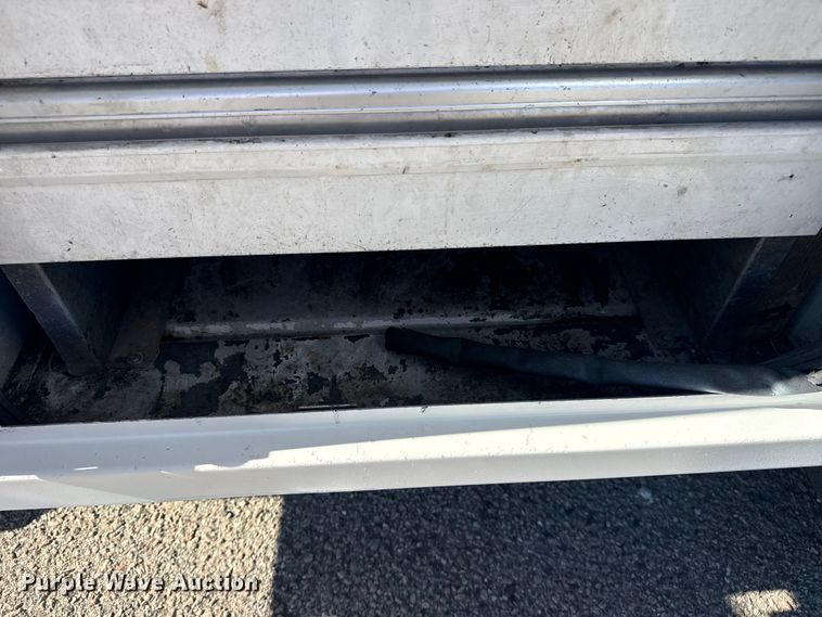 image for item DQ4135 2017 Ford F550 utility / service truck