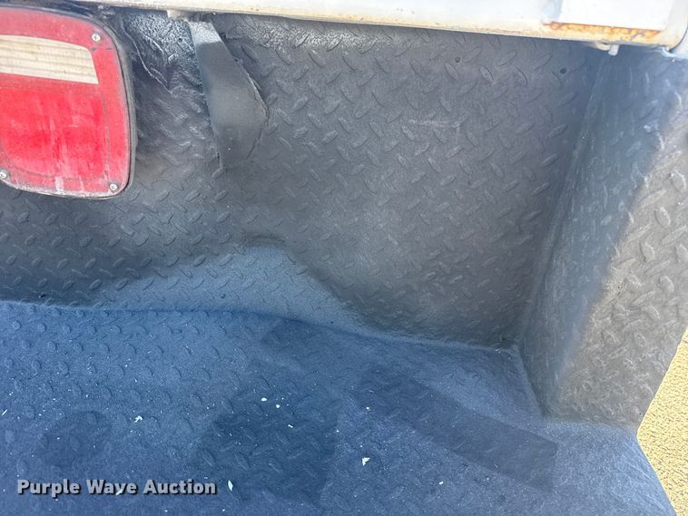 image for item DQ4135 2017 Ford F550 utility / service truck