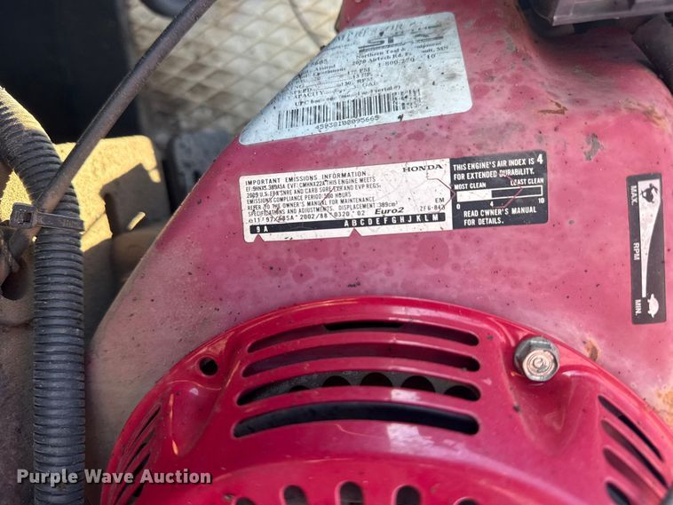 image for item DQ4135 2017 Ford F550 utility / service truck