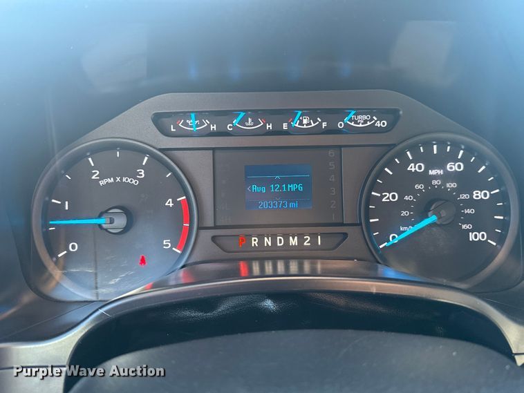 image for item DQ4135 2017 Ford F550 utility / service truck