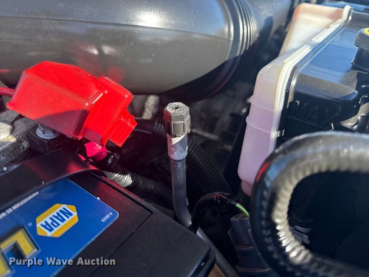 image for item DQ4135 2017 Ford F550 utility / service truck