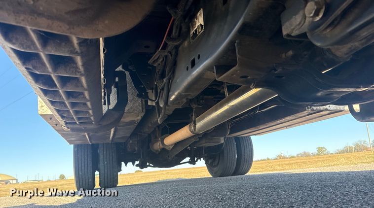 image for item DQ4135 2017 Ford F550 utility / service truck