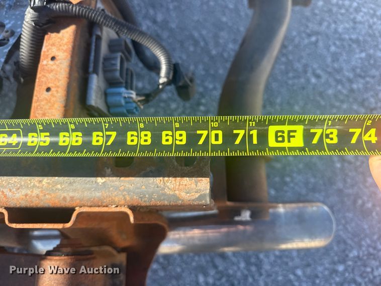 image for item DQ4149 2011 Chevrolet Silverado 1500 Crew Cab truck cab and chassis