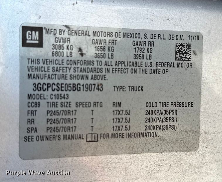 image for item DQ4149 2011 Chevrolet Silverado 1500 Crew Cab truck cab and chassis