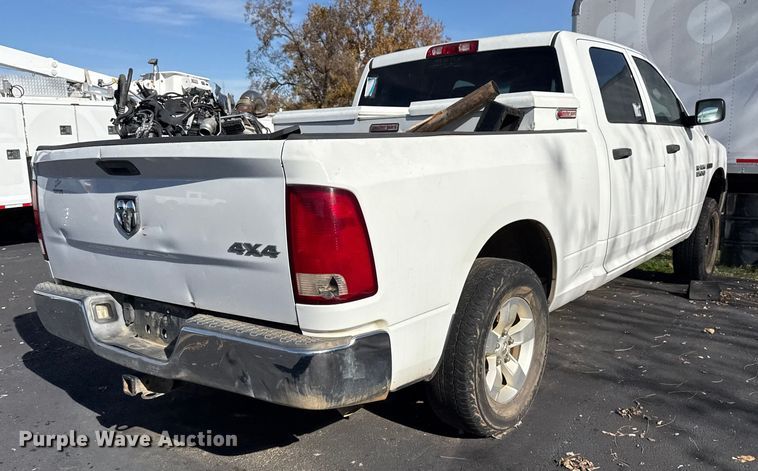 image for item DQ4150 2014 RAM 1500 Crew Cab pickup truck