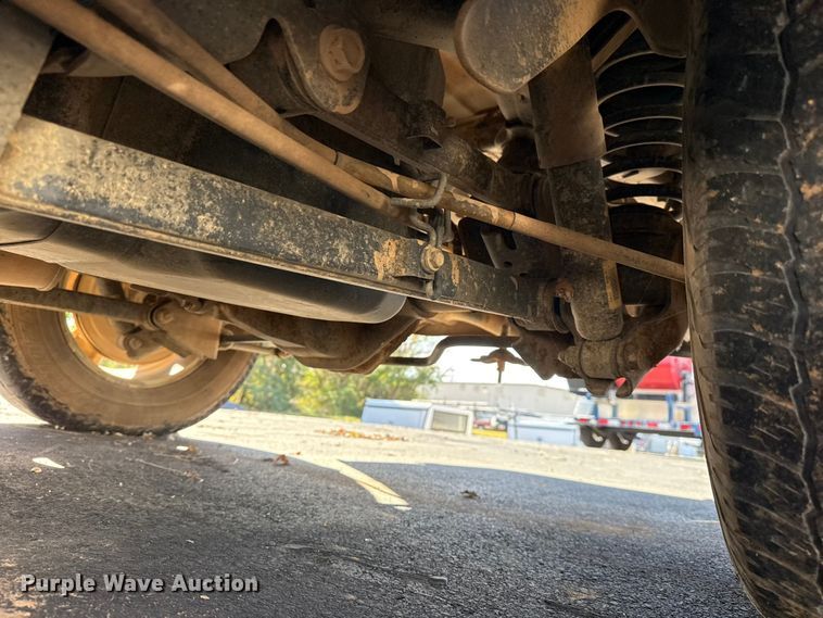 image for item DQ4150 2014 RAM 1500 Crew Cab pickup truck