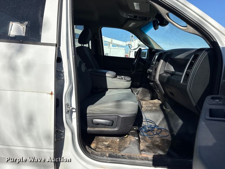 image for item DQ4150 2014 RAM 1500 Crew Cab pickup truck