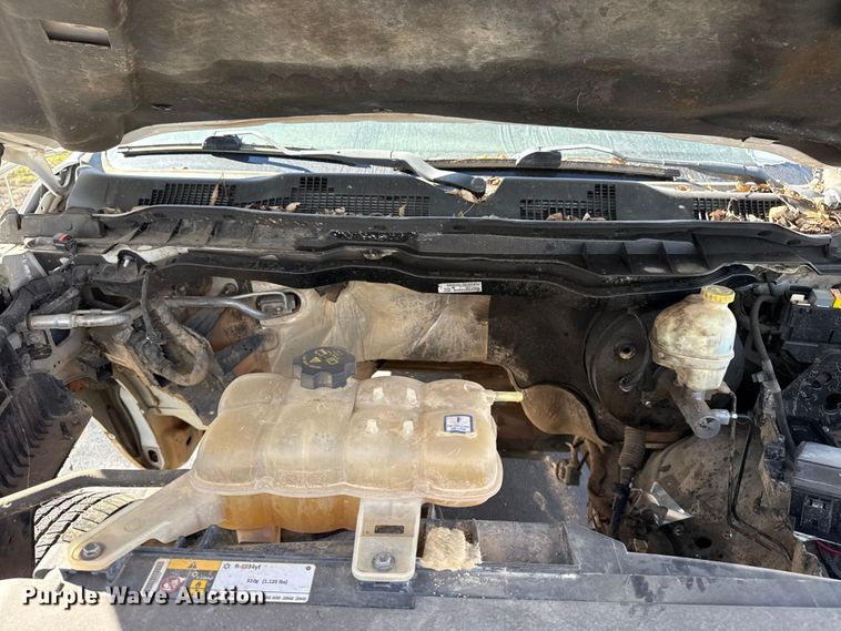 image for item DQ4150 2014 RAM 1500 Crew Cab pickup truck