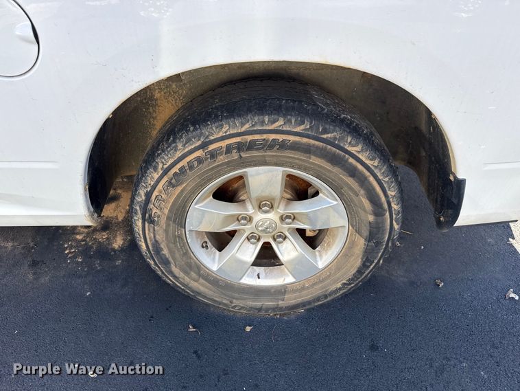 image for item DQ4150 2014 RAM 1500 Crew Cab pickup truck