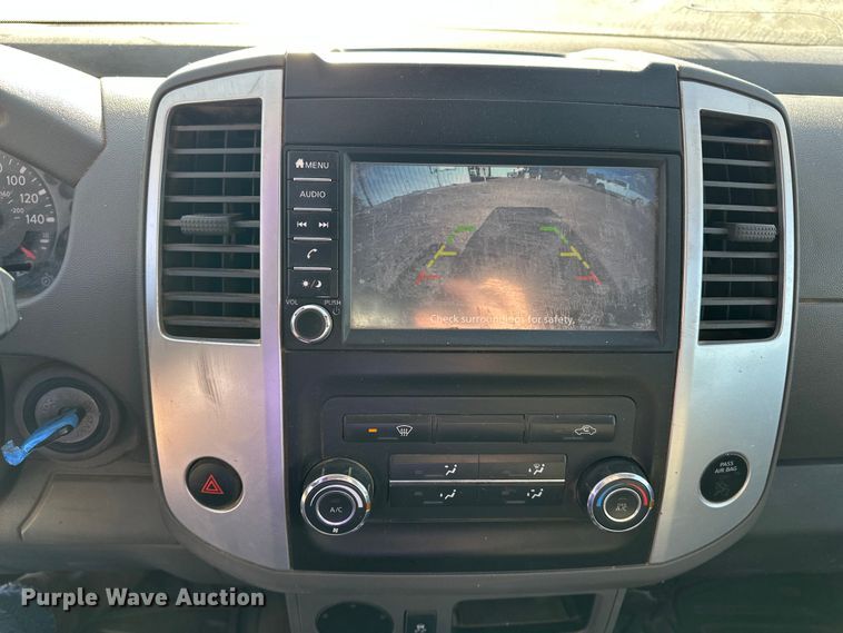 image for item DQ7714 2019 Nissan Frontier Crew Cab pickup truck