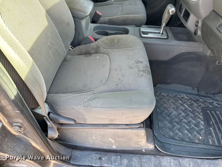 image for item DQ7714 2019 Nissan Frontier Crew Cab pickup truck