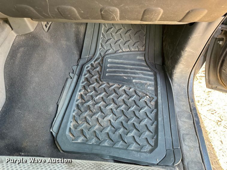 image for item DQ7714 2019 Nissan Frontier Crew Cab pickup truck