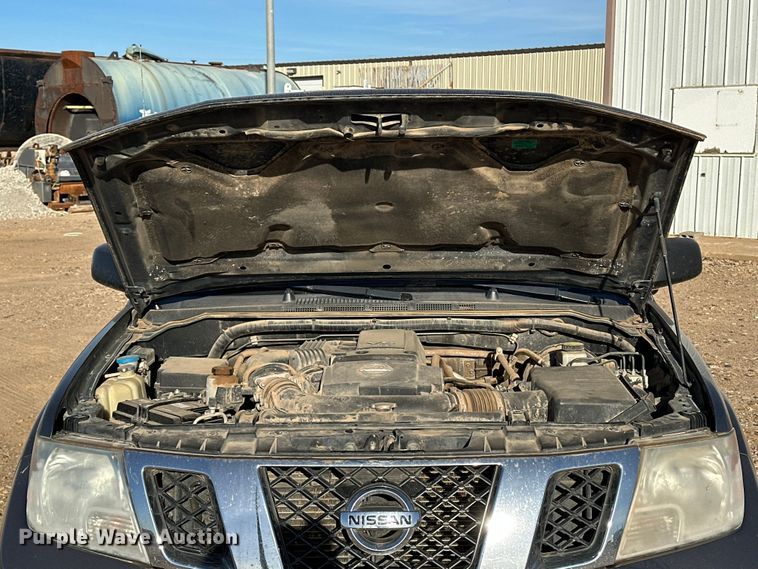 image for item DQ7714 2019 Nissan Frontier Crew Cab pickup truck