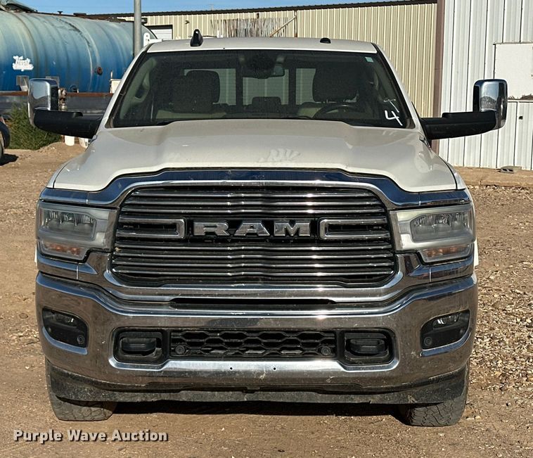 image for item DQ7715 2019 RAM 2500 Crew Cab pickup truck