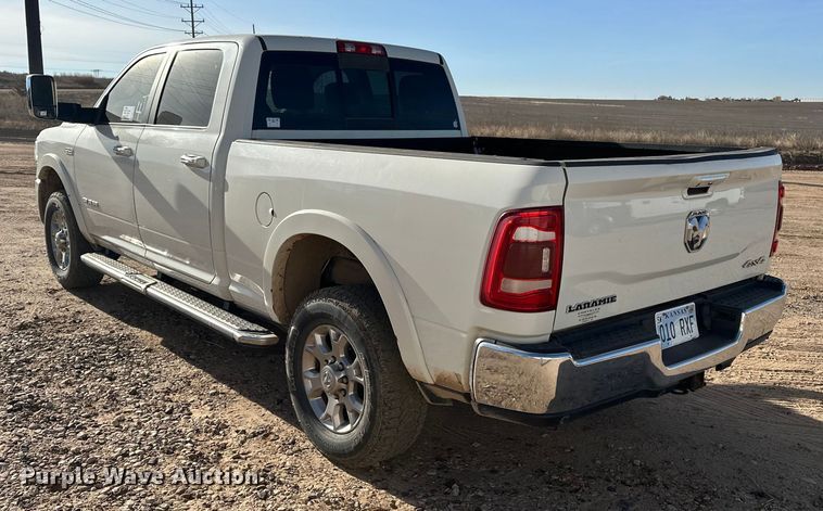 image for item DQ7715 2019 RAM 2500 Crew Cab pickup truck