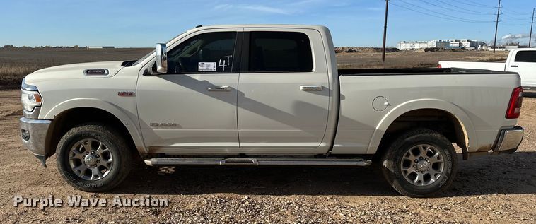image for item DQ7715 2019 RAM 2500 Crew Cab pickup truck