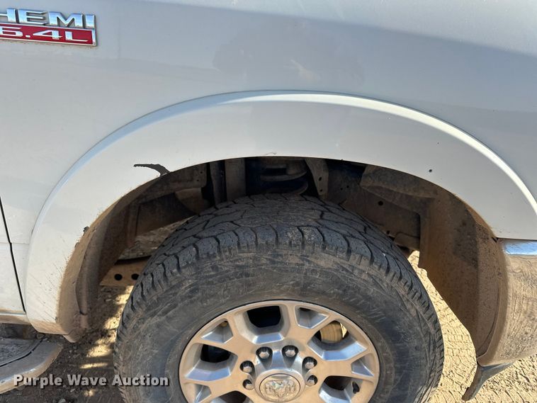 image for item DQ7715 2019 RAM 2500 Crew Cab pickup truck